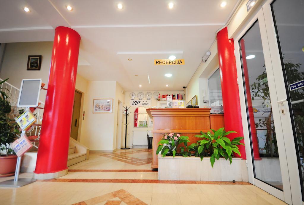 Vip Hotel Skopje - New Management Esterno foto